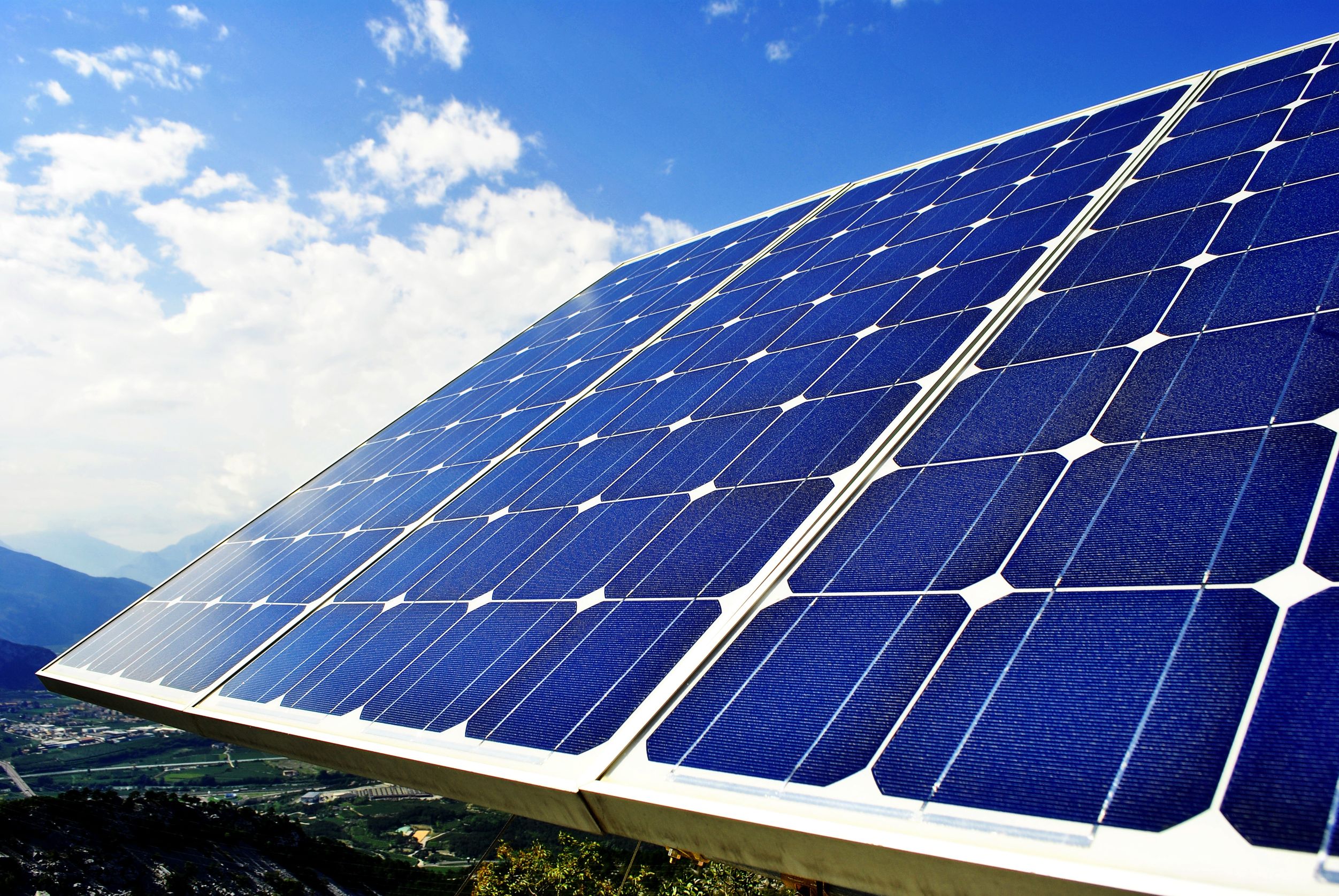 Become Energy Efficient With Solar Panels in Fort Lauderdale, FL