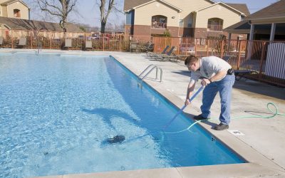 Signs You Need Pool Water Maintenance in Little Rock, AR